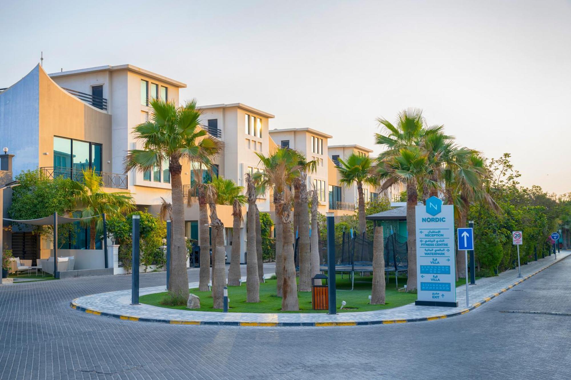 Nordic Resort Manama Ngoại thất bức ảnh