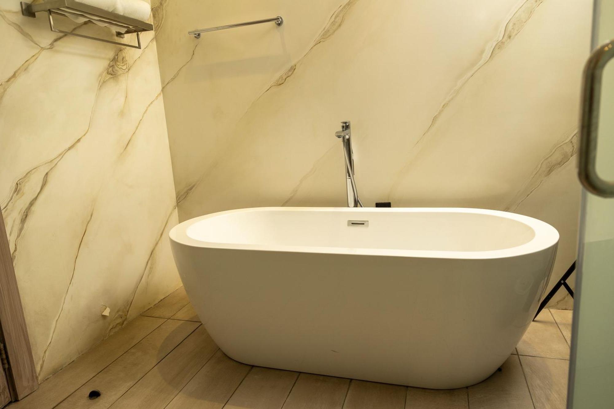 Nordic Resort Manama Ngoại thất bức ảnh