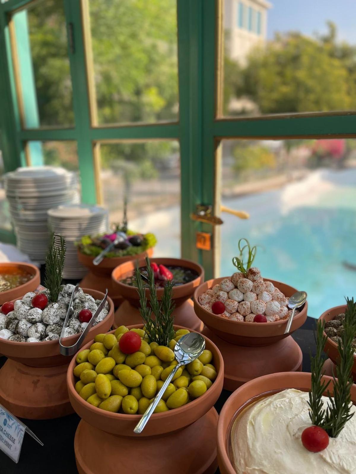 Nordic Resort Manama Ngoại thất bức ảnh